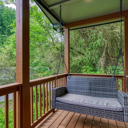 Great Location - Hot Tub - Dog Friendly Villa เซอเวียร์วีล ภายนอก รูปภาพ